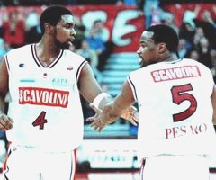 Demarco Johnson e Melvin Booker al BPA Palas